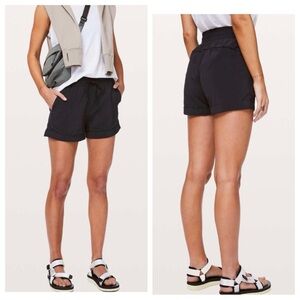 Lululemon Spring Break Away Short 3” Inseam Black Size 6